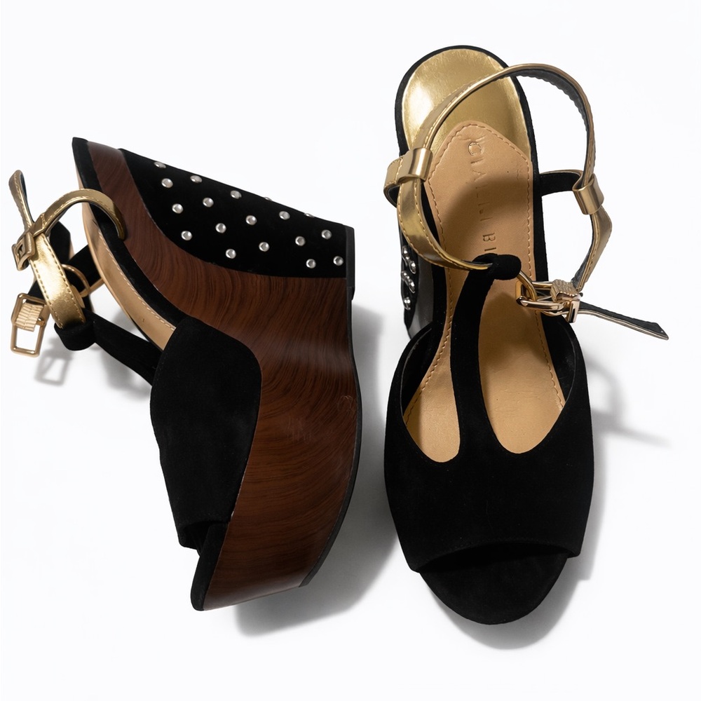 Gianni Bini Black Suede T-Strap Wedge Sandals | Gold Ankle Strap | Size 7
